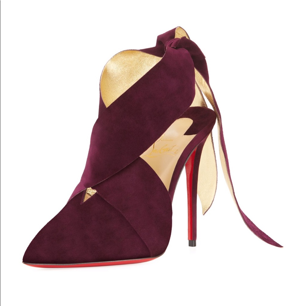 NEW • Christian Louboutin • Ramour Suede Heels 38